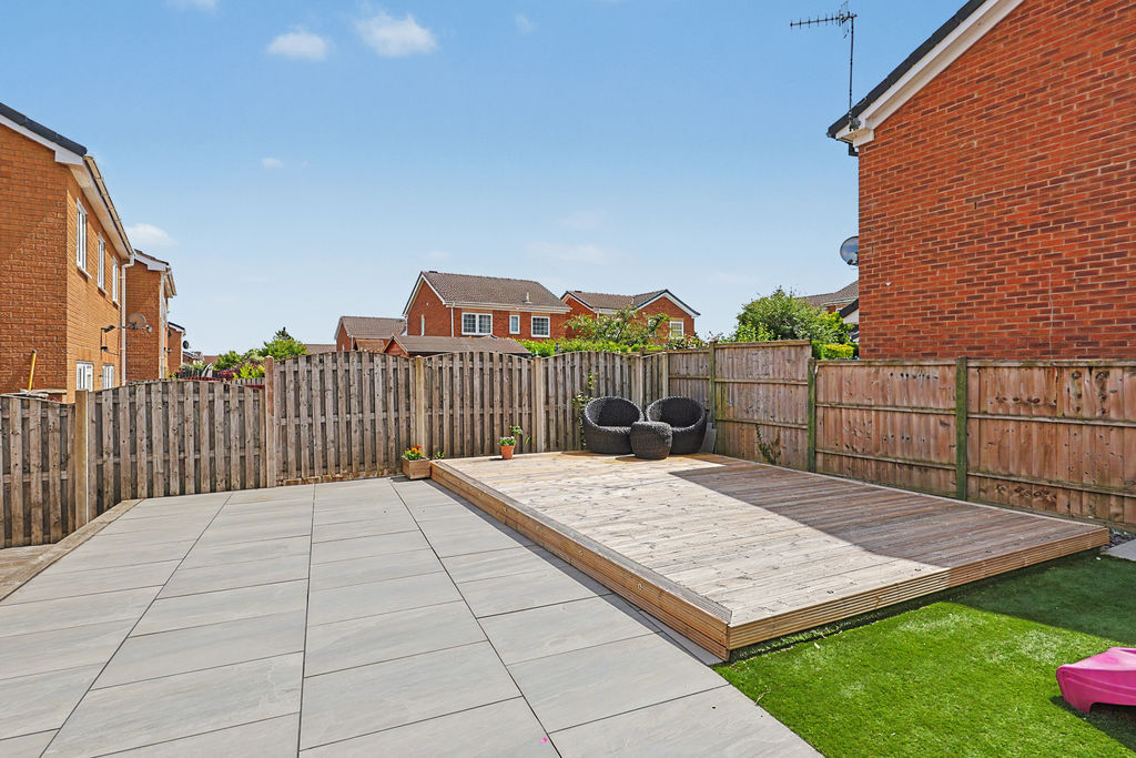 Bank Wood Close Newbold